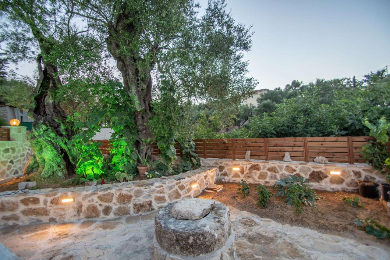 Lazai Villa Kato Yerakarion 外观 照片