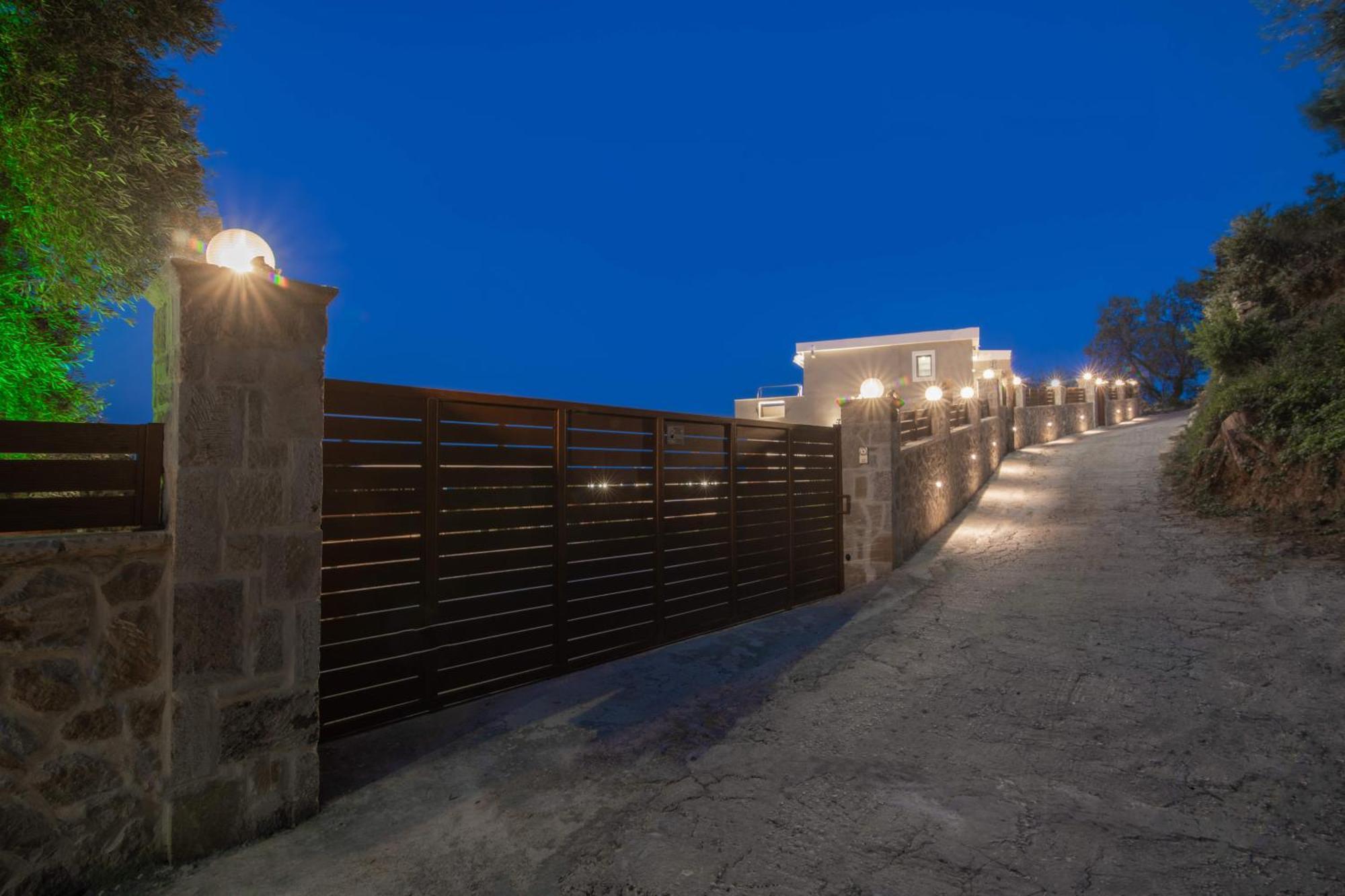 Lazai Villa Kato Yerakarion 外观 照片